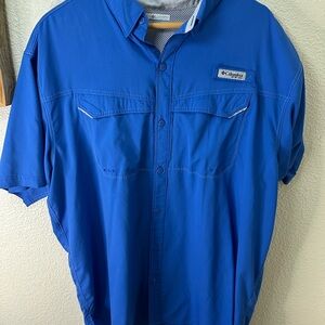 Columbia Blue Casual Button Down Shirt Lightweight